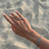De Chiara hand chain - gold plated