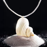 De Cleo Shell pendant