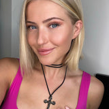 De Kourtney kruis hanger