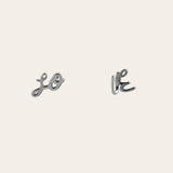 De LO-VE oorknopjes - zilver